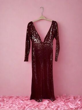 Bardot Burgundy Sequin V-Neck Long Sleeve Maxi Dress